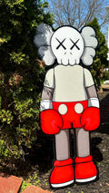 KAWS Boxer — Œuvre d'Art Murale en Bois